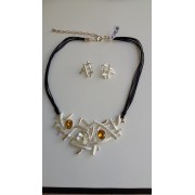 SET 543 WHITE